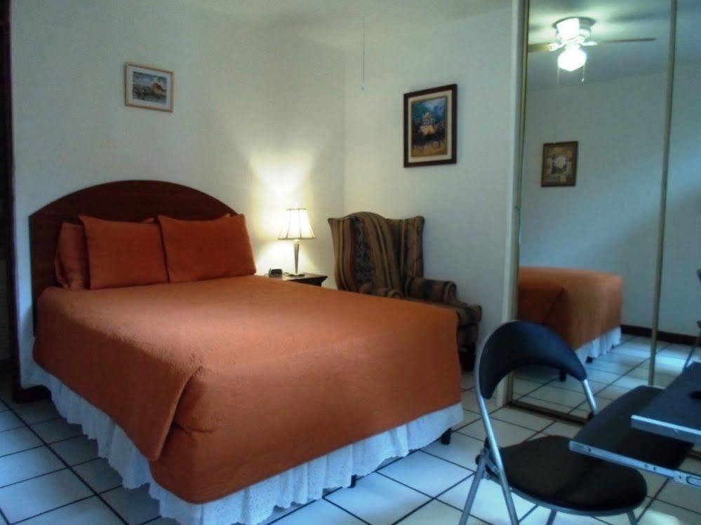 Novohostal B&B Guatemalaváros Kültér fotó